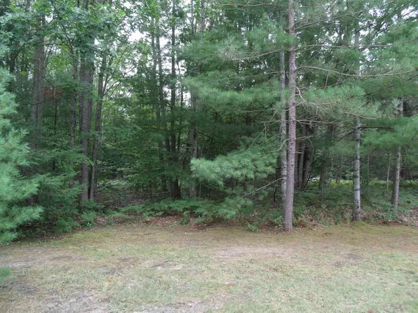 Longfellow Dr, Cheboygan, MI 49721