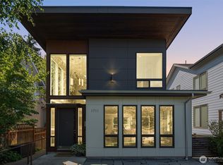 1711 44th Ave SW, Seattle, WA 98116