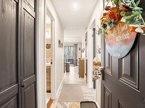 5th image of 8142 Summit Way Unit 2A