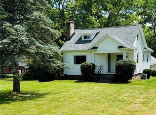 3819 S Cleveland Massillon Rd, Barberton, OH 44203