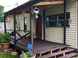 120 Hastings Ave, Gentry, AR 72734