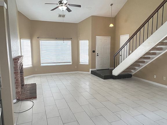 2nd image of 5354 Meadow Wood Ln