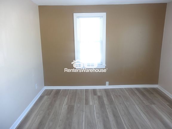 2nd image of 2311 W Plainfield Ave #2
