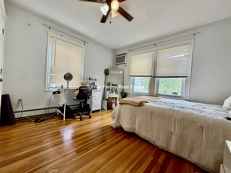 94 Heath St #1F — Photo 10