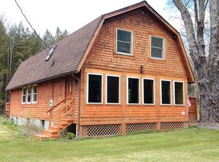 69 State Line Rd, Vestal, NY 13850