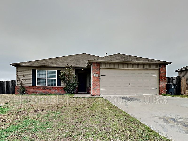 1st image of 14855 N Pin Oak St E