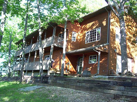 2nd image of 1023 Highway 52