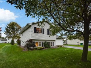 110 Gloria Ave, Green Isle, MN 55338