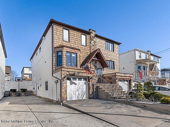 2nd image of 65 Kingsbridge Ave