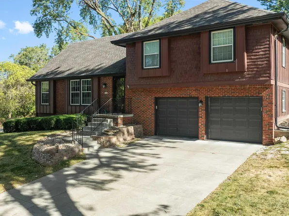 1253 S 163rd Ave, Omaha, NE 68130