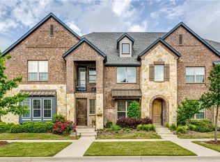 4667 Dozier Rd #B, Carrollton, TX 75010