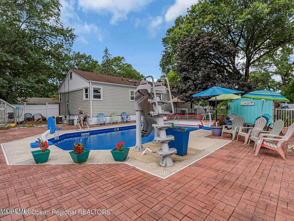 1901 Fanwood St, Oakhurst, NJ 07755 Zillow