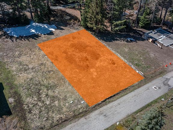 3rd image of 778 Steelhead Rd
