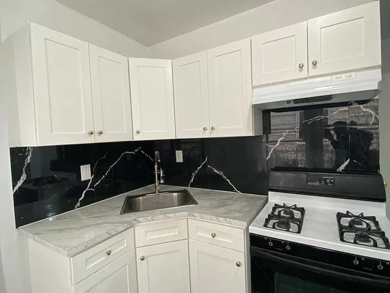 26 Mulberry St #1 — Photo 1
