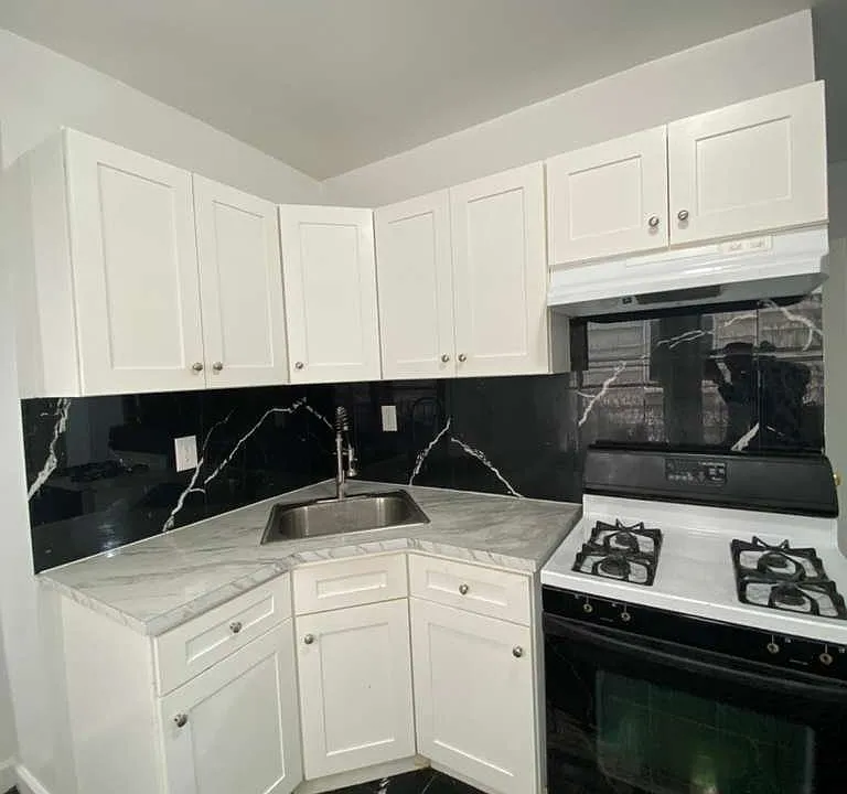 26 Mulberry St #1