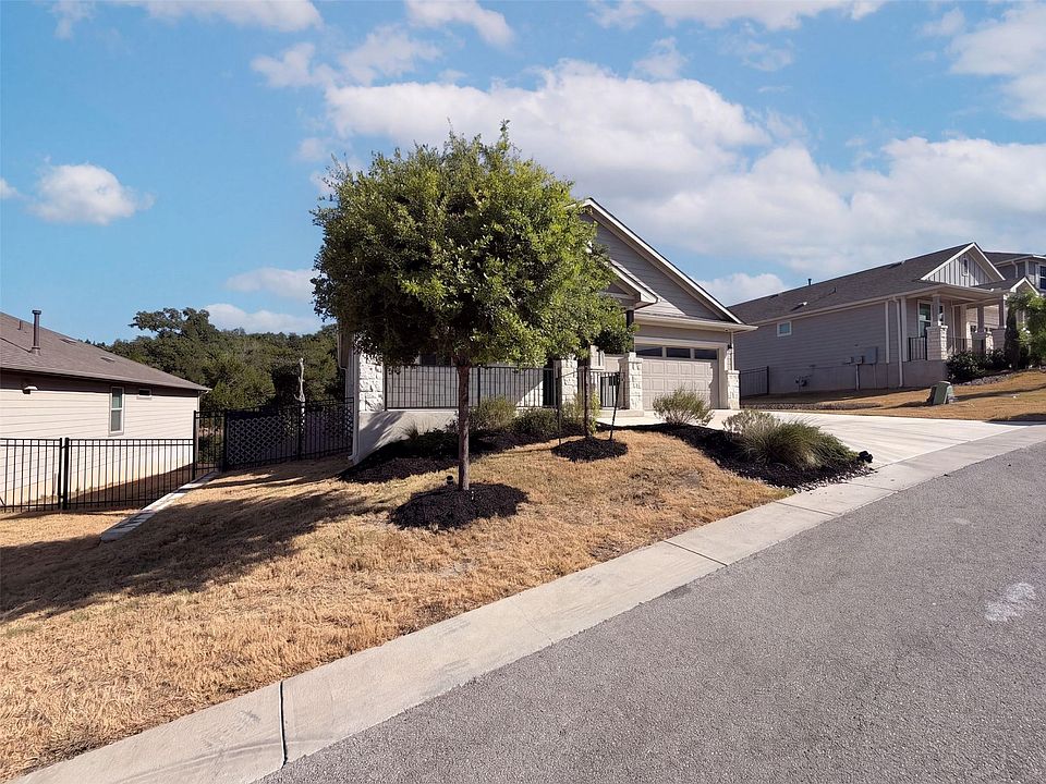 2nd image of 204 Florenz Ln