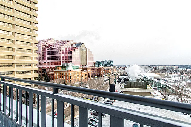 9925 Jasper Ave NW — Photo 14
