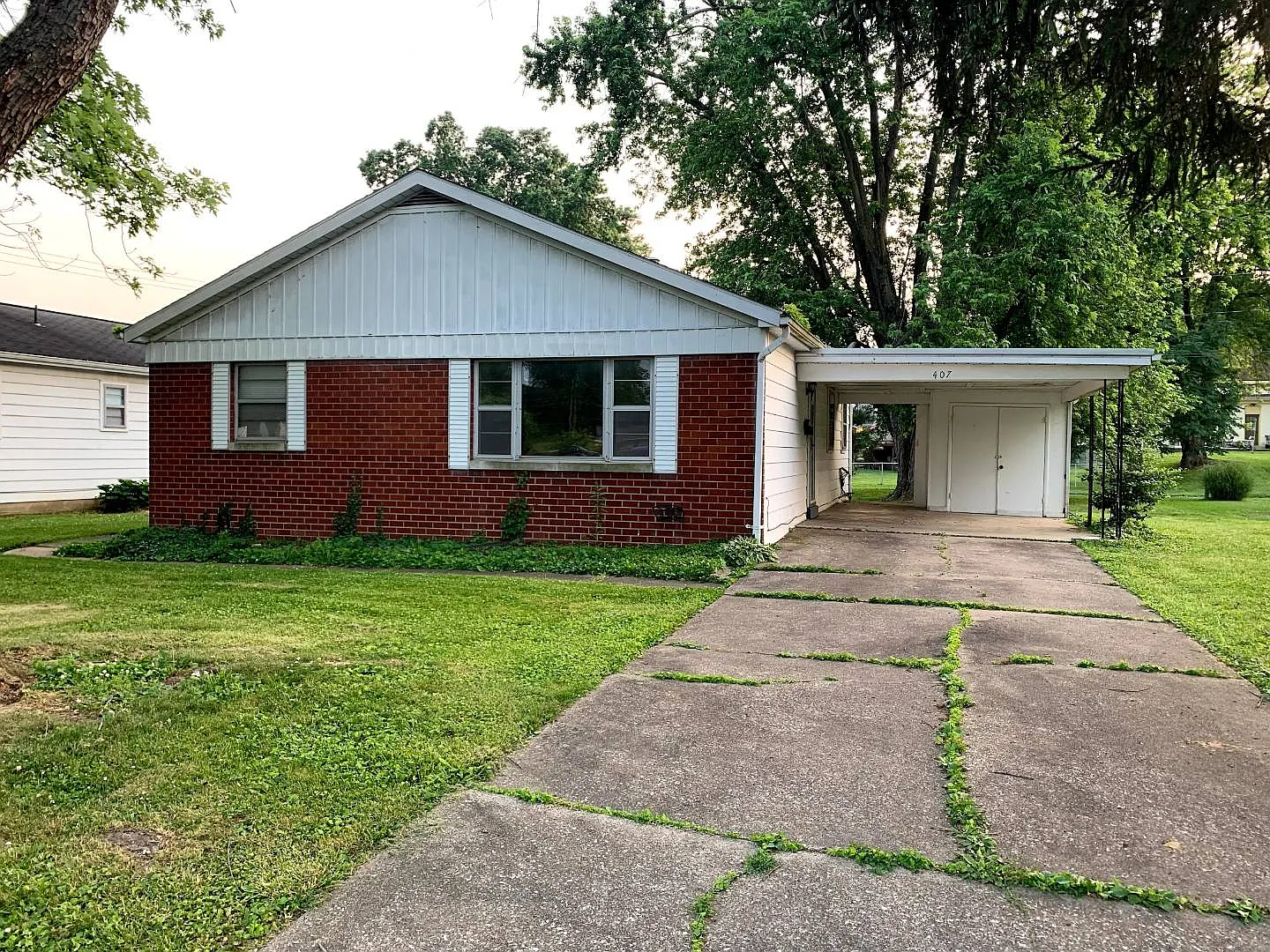 407 16th St photo 1
