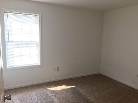 Lots of light in bedroom