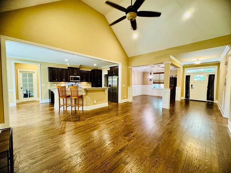 3658 Pleasants Ridge Dr — Photo 7