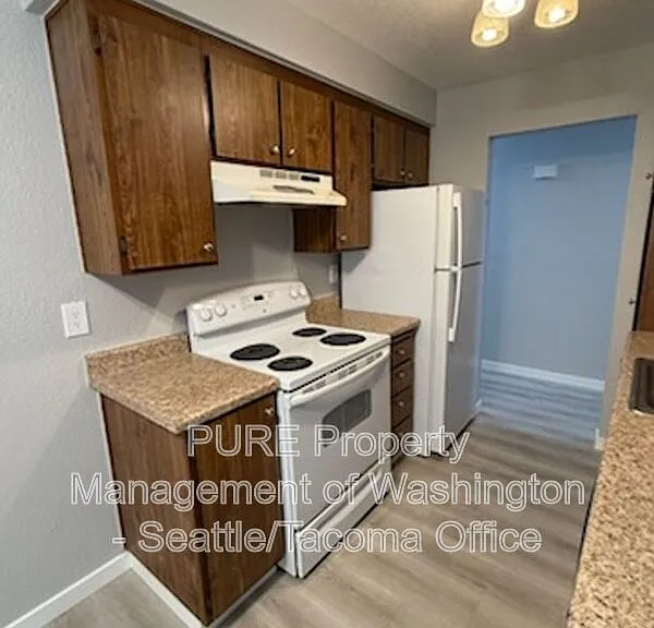 8626 26th Ave SW #A — Photo 2