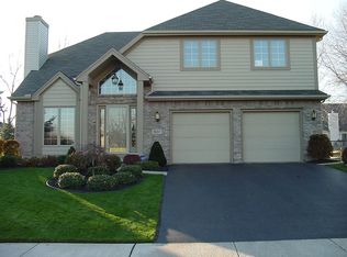 3657 Swallow Tail Ln, Sylvania, OH 43560