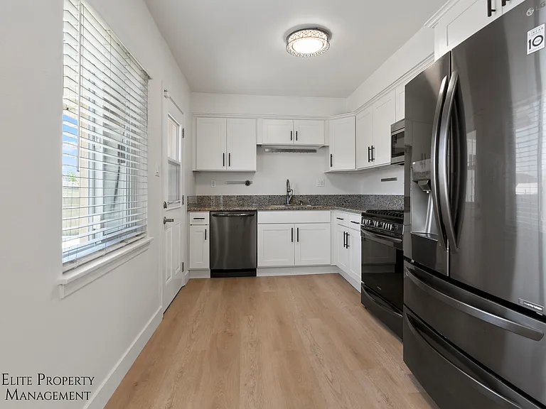 432 S Tajauta Ave — Photo 8