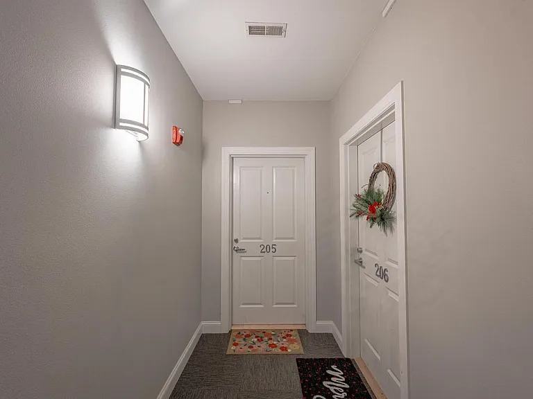1905 N Water St #205 — Photo 15