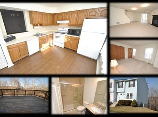 18 Hardwood Dr, Rosedale, MD 21237