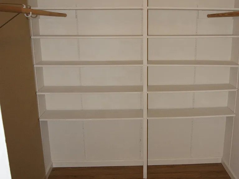 350 N Civic Dr #409 — Photo 10