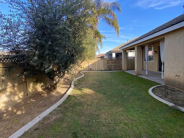 11702 Morgan Hill Dr — Photo 16