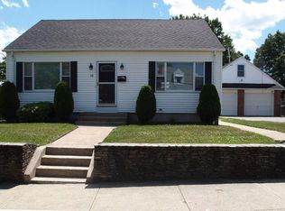 18 Brookfield St, Providence, RI 02909