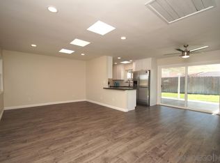 8856 Ellenwood Cir, Spring Valley, CA 91977