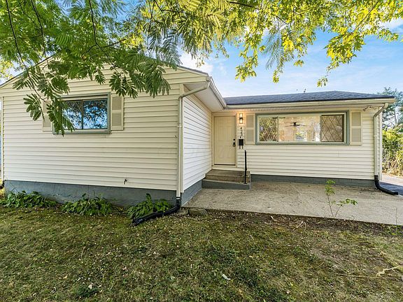 4th image of 423 Whitehall Dr