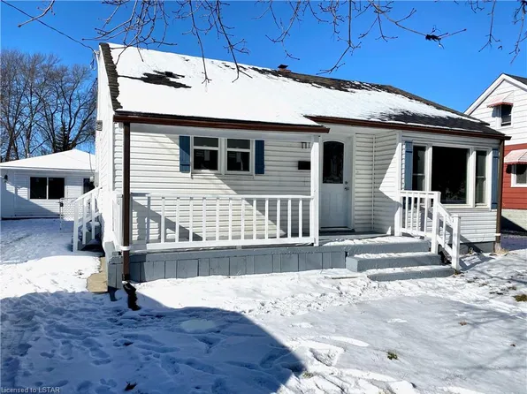 785 Copland Rd, Sarnia, ON N7T 7B7