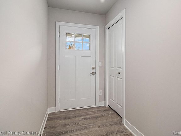 4th image of 3713 Ridge View Dr