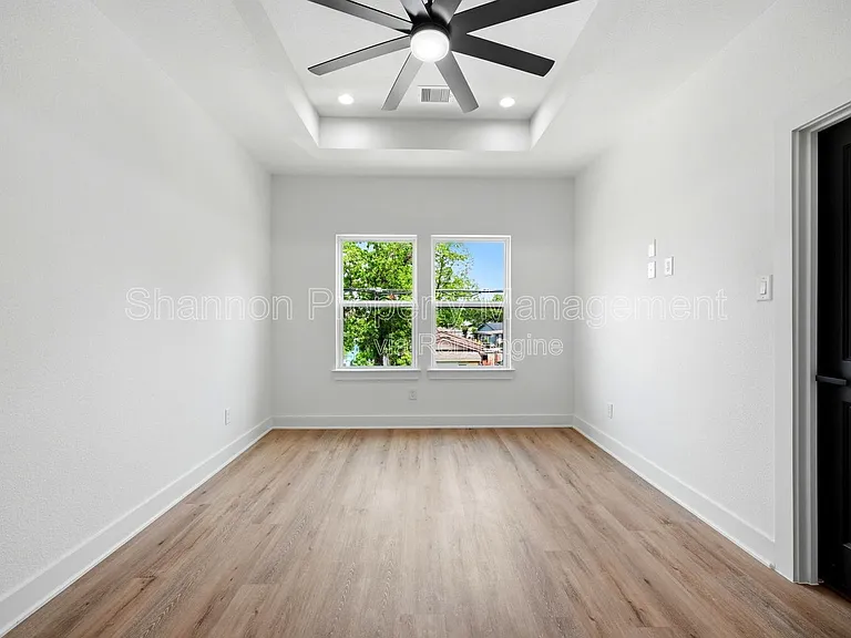 2107 Esther Dr #A — Photo 19