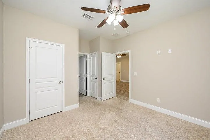 2239 Tom St — Photo 28