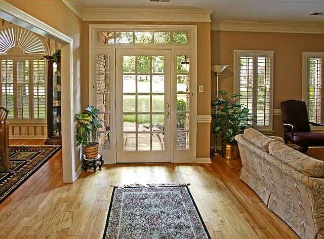 1st image of 2620 Gwynn Manor Ct