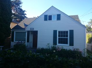 626 NW 49th St, Seattle, WA 98107