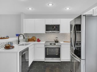 3281 Harpeth Springs Dr, Nashville, TN 37221