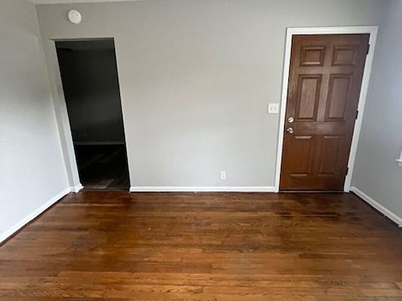 5th image of 2160 Winterberry Dr APT A