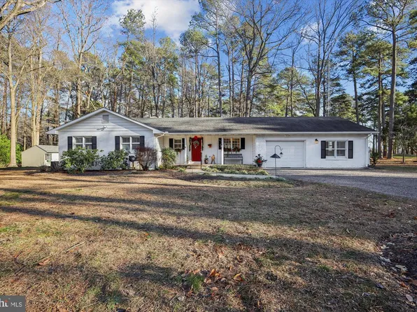 24899 Woods Dr, Denton, MD 21629