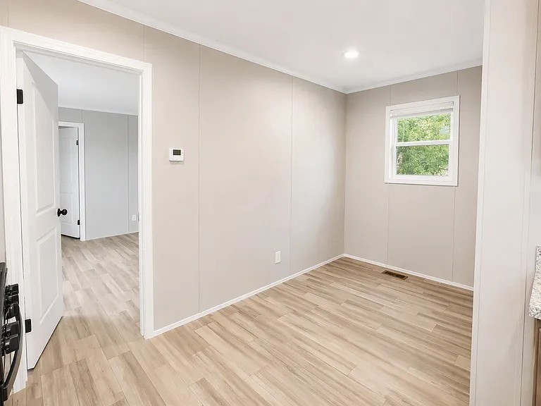 Westbridge Manor — Photo 115
