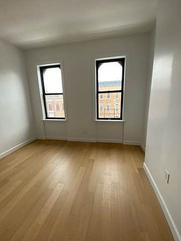 1st image of 395 Woodbine St APT 3L