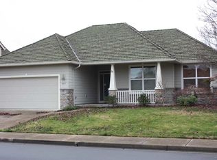 6087 Nicklaus Loop N, Keizer, OR 97303