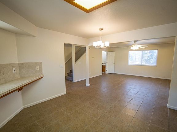 5th image of 20465 Bay Meadows 20461 Bay Mdws