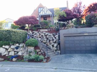 3255 10th Ave W, Seattle, WA 98119