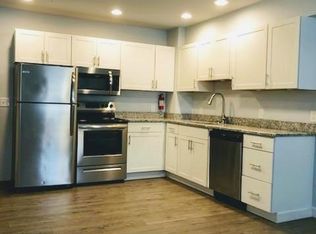 310 Amosland Rd #A-6, Holmes, PA 19043