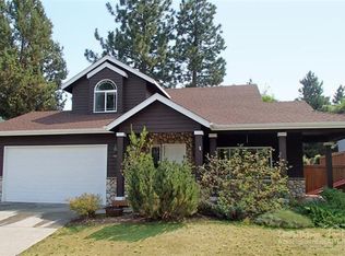 19967 SW Cliffrose Dr, Bend, OR 97702